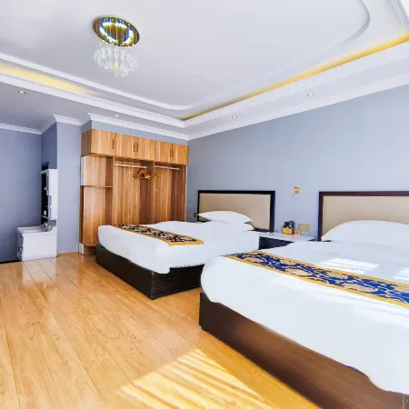 Oriental Extraordinary Hot Spring Hotel (Kangding Yulin New Village)