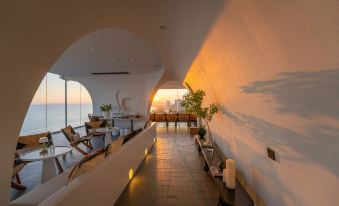 Miyue Santorini Seaview Resort (Huizhou Huidong Shuangyuewan)