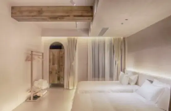 MOUNTAIN SIDE | MARE NUBIUM