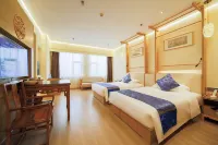 Huaqiao Hotel