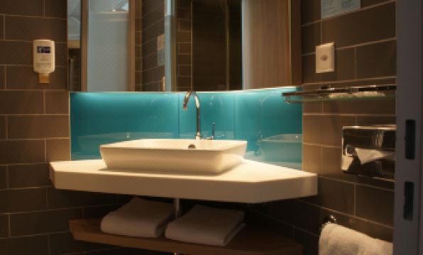 Holiday Inn Express ZÜRICH AIRPORT by IHG