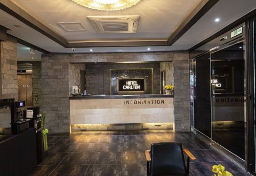 칼튼 호텔 외관 이미지