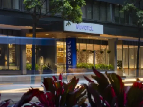 Novotel Sydney City Centre Hotels near The Opera House to the Botanic Gardens Walk