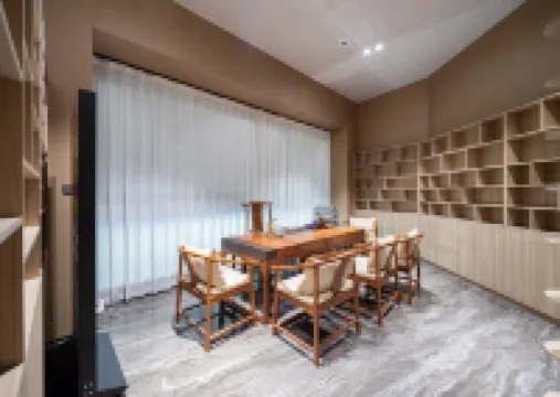 御峰ホテル 蒙自（滇南大商匯） 蒙自のホテル