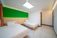 Meiji Hotel (Changsha Railway Station Subway Station) - 2-Star