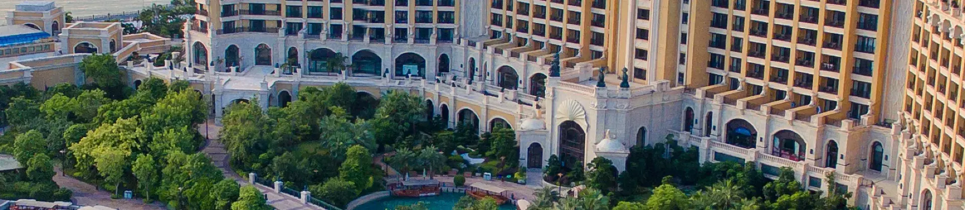 Gourmet Hotels