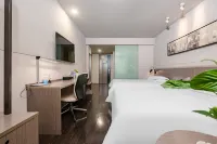 Jinjiang Star Hotel (Xintiandi Branch, Luohe Railway Station)