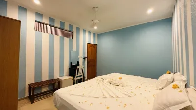 Midsummer Thulusdhoo Hotels in 