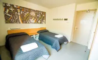 Alberg Pere Tarrés Hotels in Les Corts