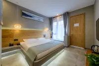 Floral Hotel·Beijing Huayan Hotel(Beijing Yanqing Badaling Great Wall Wildlife Park)