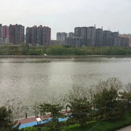 Homeinn Selected Hotel (Xiangfen Fenhe Scenic Bridge Longshan Road)