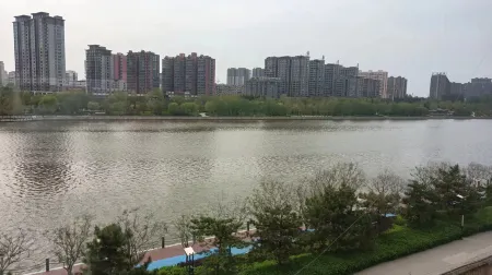 Homeinn Selected Hotel (Xiangfen Fenhe Scenic Bridge Longshan Road) Отели рядом с достопримечательностью «Ding Village Folk Museum»