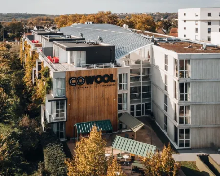 COWOOL Cergy Hotels in Val-d'Oise