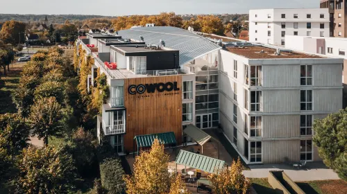 COWOOL Cergy Hôtels à : Pontoise