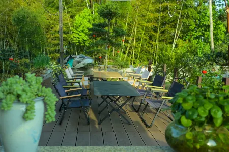 Jianshe Huye Homestay Отели рядом с достопримечательностью «Siming Lake»