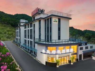 Cheerful Hotel（Hengdian World Studios Dream Valley Branch) Hotels in der Nähe von Jiulongshan Scenic Area