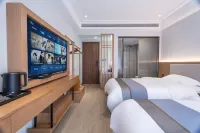 棲間堂智能民宿(鳳凰古城景區虹橋店) 鳳凰鳳仙境溫德姆豪廷溫泉附近的飯店