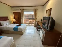 Thipurai Beach Hotel