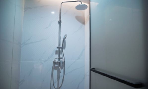 Jinhai Hotel (Yantai Railway Station Wuyue Plaza)