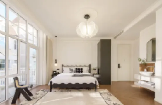 SUNNYDAY  (Dalian Laohutan Fisherman's Wharf)