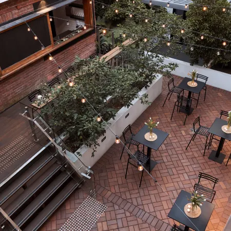 Kennigo Hotel Brisbane, Independent Collection by an EVT hotel Отели рядом с достопримечательностью «Скалы Кангару-Пойнт»
