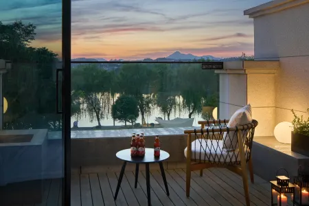 S · Terrace Hotel（ North Sation）