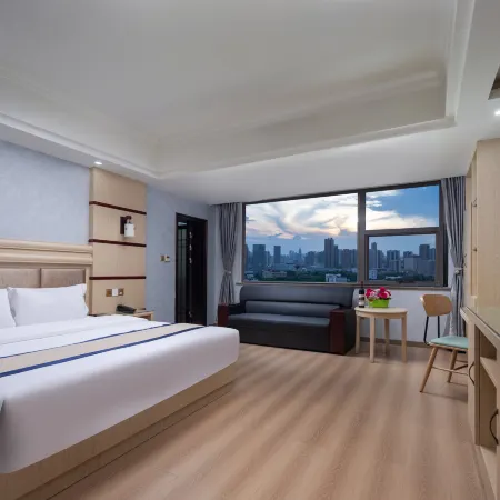 Yueyang Xinjia Business Hotel (Bazimen Yueyang East Railway Station)