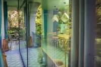 Bagatelle Gardenhouse Hotels in Budapest