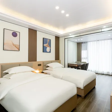 Fengdu Liunian Time B&B (Nantian Lake Scenic Area)