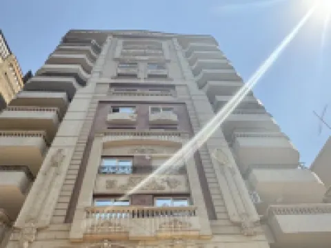 أواسيس بي آند بي Hotels near ميدان روكسى