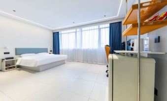 Luren Yizhan Business Hotel (Suzhou Xinhu)