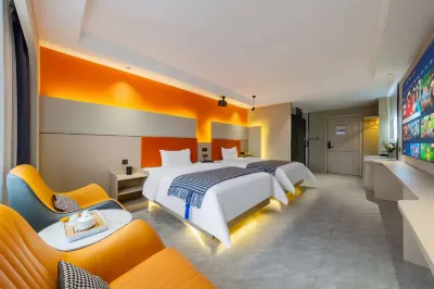 Elegant Time Beauty Hotels near Double Stream Moon