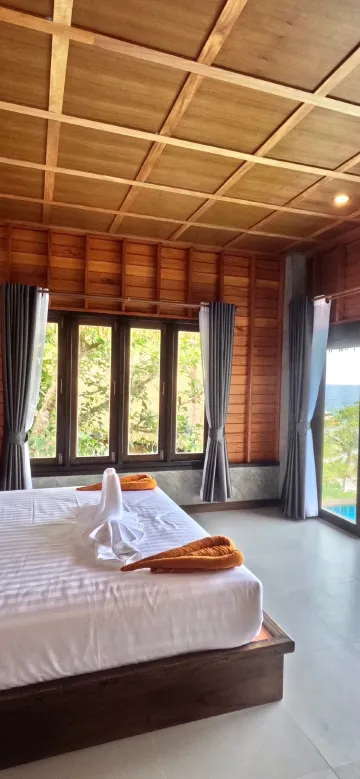 วิลล่า (สระว่ายน้ำส่วนตัว)