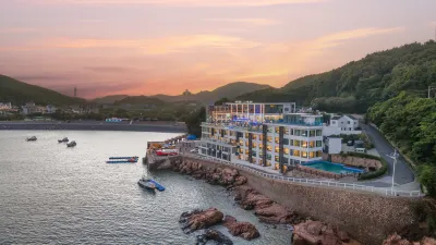 Cliff Mountain and Sea Residence Hotel di 