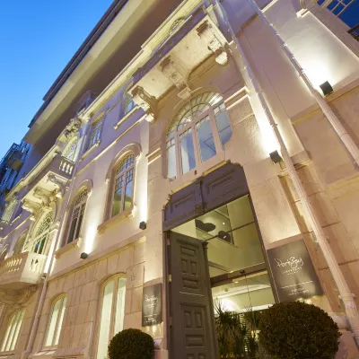 PortoBay Liberdade Hotels near Santo Antonio