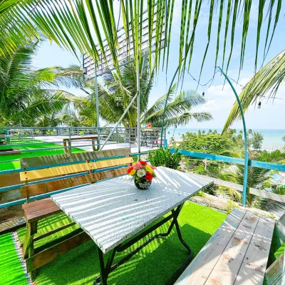 Quoc Dinh Guesthouse โรงแรมใกล้Red Sand Dunes