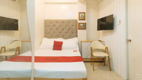 RedDoorz @ Delorian Residences