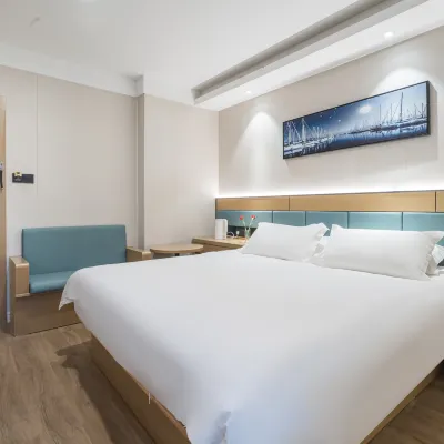 Fule Selected Hotel Hotels near مطار هونغتشياو الدولي، الصالة 1
