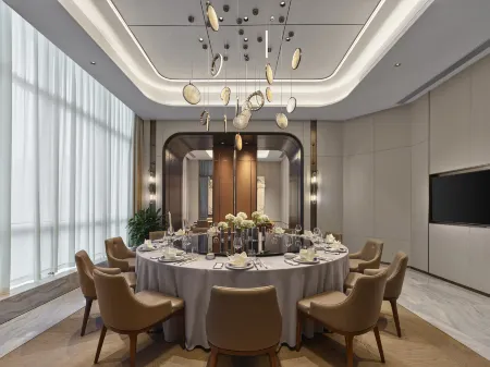 Four Points by Sheraton Changzhou Economic Development Zone Отели рядом со станцией Qishuyan Railway Station