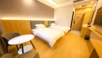 Hanfeng Hotel