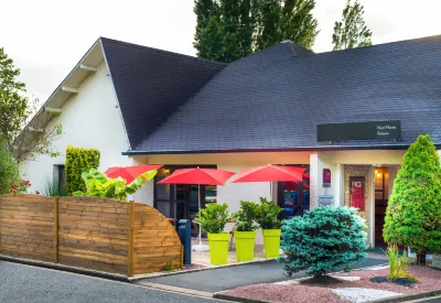 B&B Hotel Niort Sud Venise Verte Hotel a Coulon