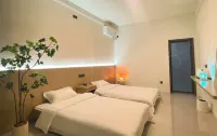 Sishe Homestay (Xinzhou West Station) Hotel in zona Xinzhouxi Railway Station