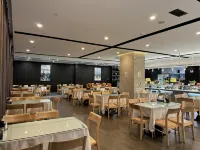 Yilong Hotel (Fuhai Wulunguhu Park Branch) - Aamiainen