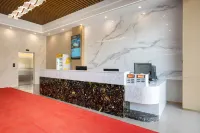 TWO OCLOCK APARTMENT