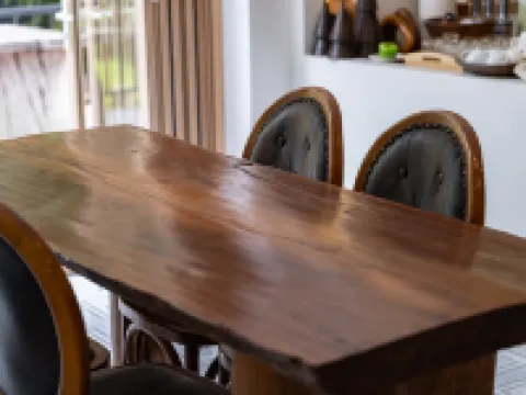 อินทะดา โรงแรมในอำเภอ แม่ออน