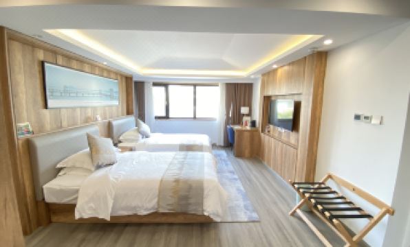 Donghu Family Travel Homestay