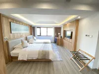 Donghu Family Travel Homestay