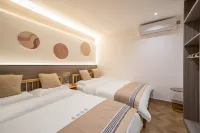 Floral Hotel·Tang Chao Hotel (Chaozhou Ancient City Arch Street Store)