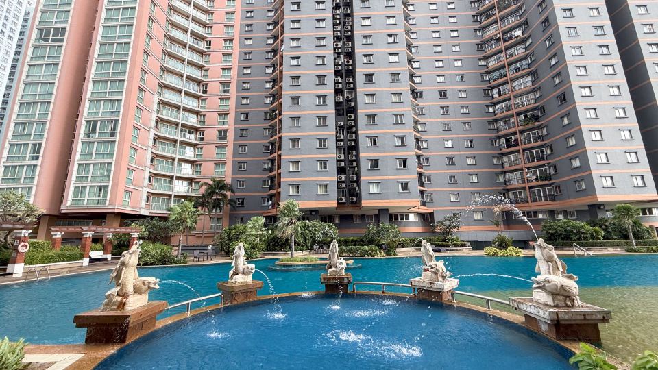 The Narathiwas Hotel & Residence Sathorn Bangkok