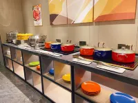 Homeinn Pebble Hotel (Dunhua Gourmet Street) - 2-Star